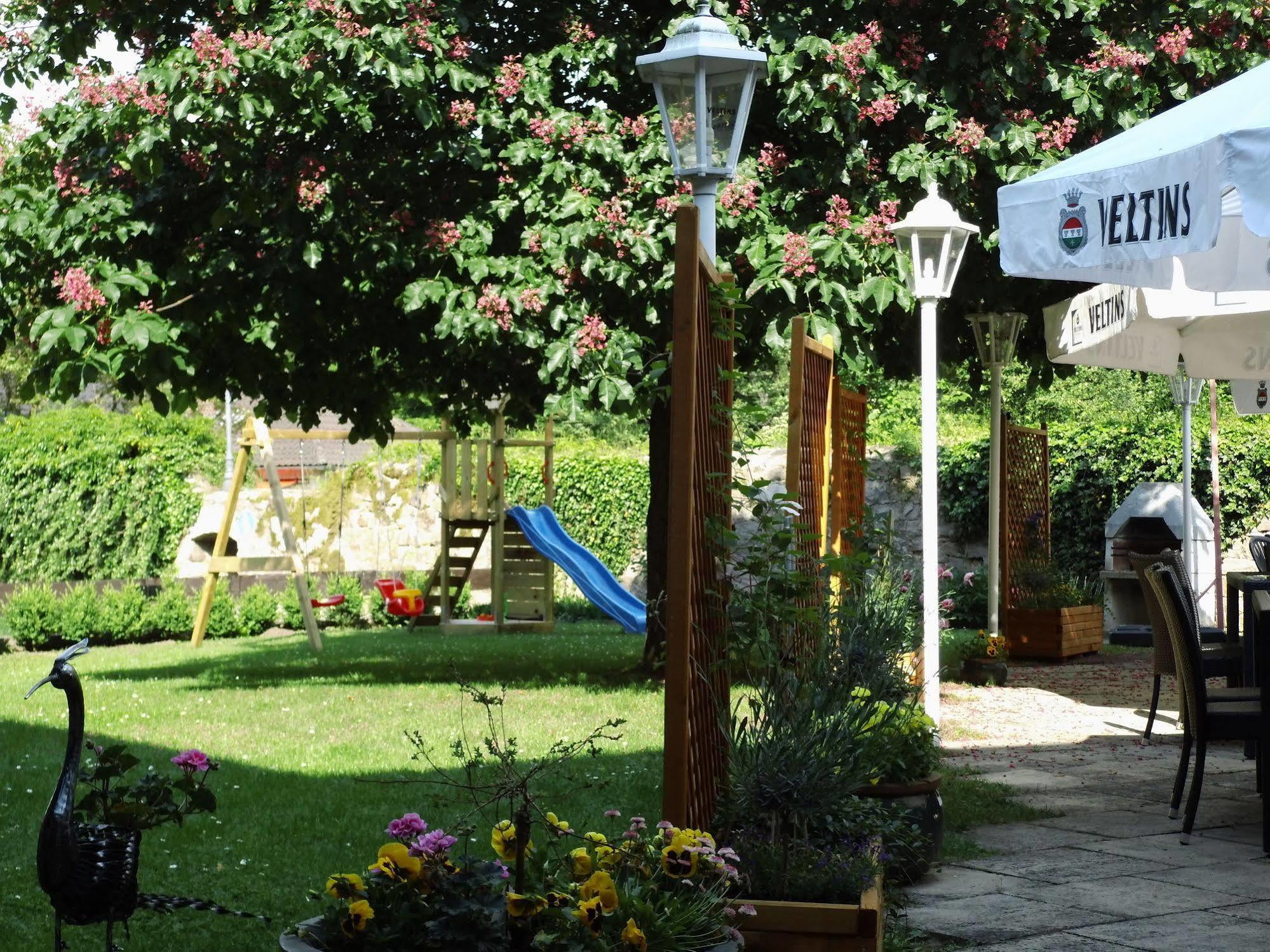 Landhotel Combecher Neukirchen  Exterior foto